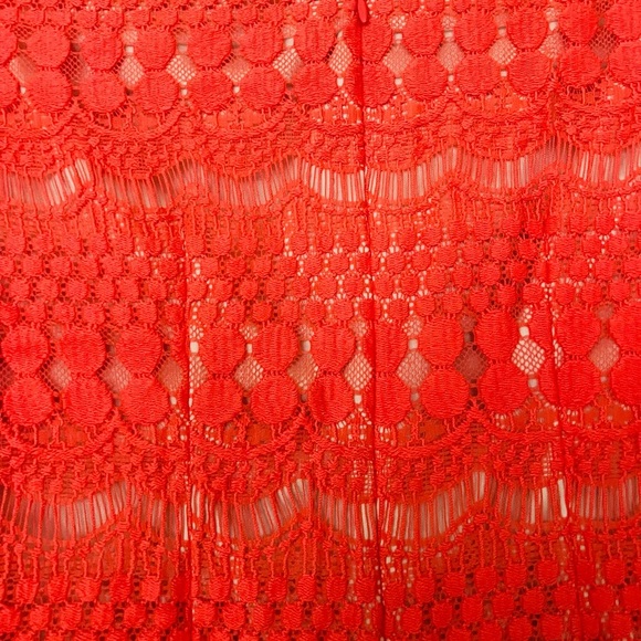 Cute peach lace dress size 8 - Picture 5 of 6